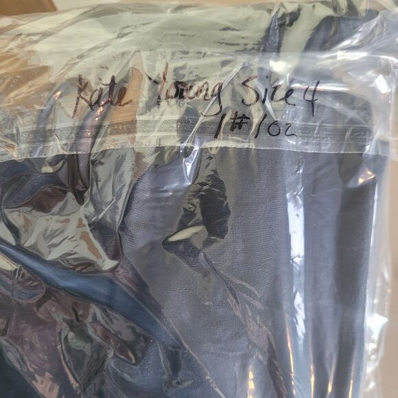 Kate Young Target Cocktail Dress Womens Size 4 Black Ponte Cap Sleeve Open Back - Picture 12 of 12